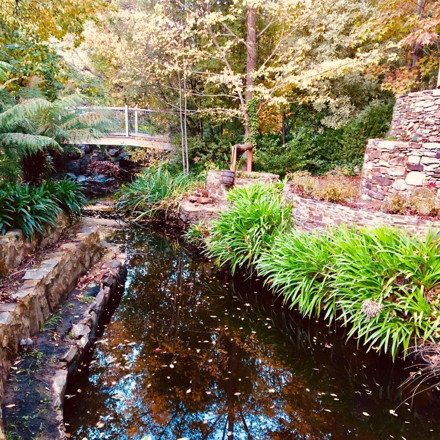 Aldgate Creek Cottage Bed And Breakfast Exterior foto